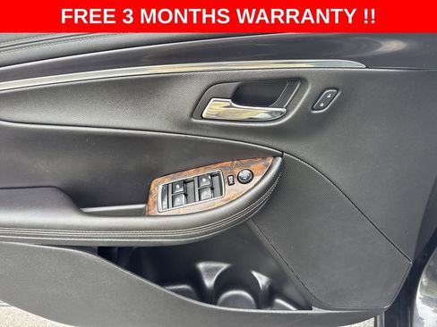 Used 2015 Chevrolet Impala LTZ FWD image 12