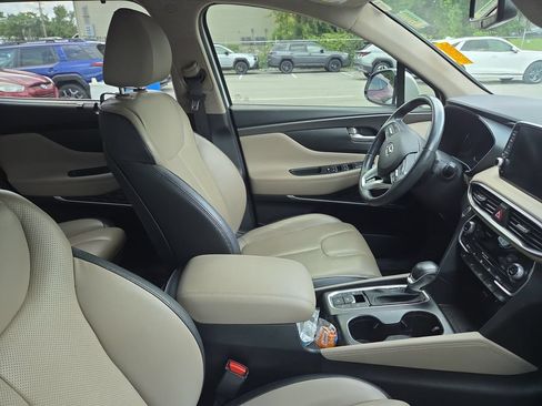 Used 2020 Hyundai Santa Fe Limited FWD image 11
