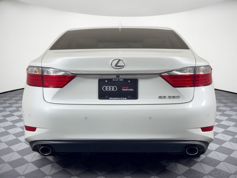 Used 2015 Lexus ES 350 w/ Luxury Package FWD image 10