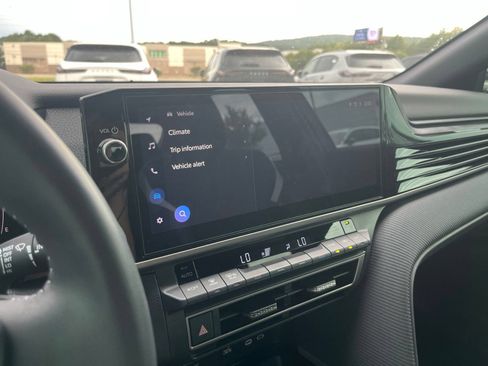 Used 2025 Toyota Camry SE w/ Multimedia Upgrade Package FWD image 22