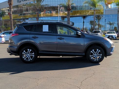 Used 2016 Toyota RAV4 LE image 4