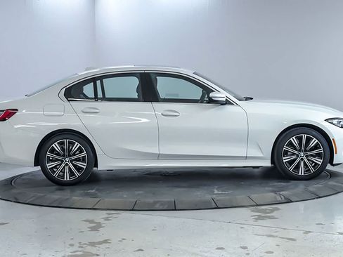 Used 2026 BMW 330i Sedan RWD image 8