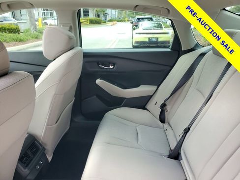 Used 2025 Honda Accord SE image 10