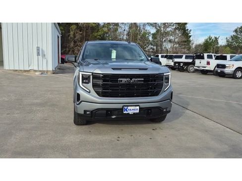 New 2026 GMC Sierra 1500 Elevation image 3