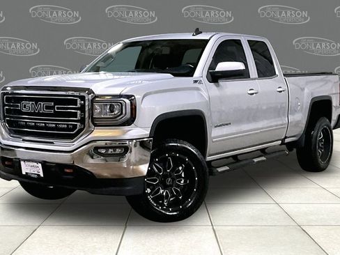 Used 2016 GMC Sierra 1500 SLE w/ SLE Value Package AWD/4WD image 3