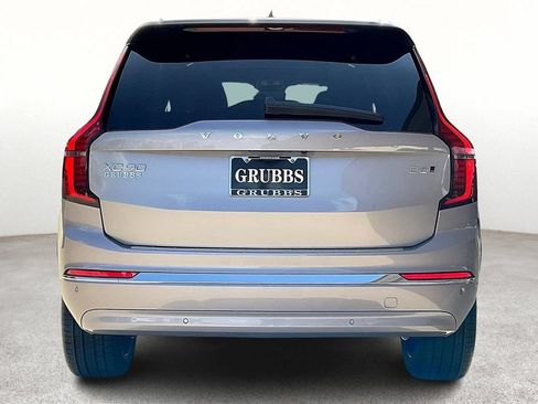 New 2026 Volvo XC90 B6 Plus w/ Protection Package Premier AWD/4WD image 5