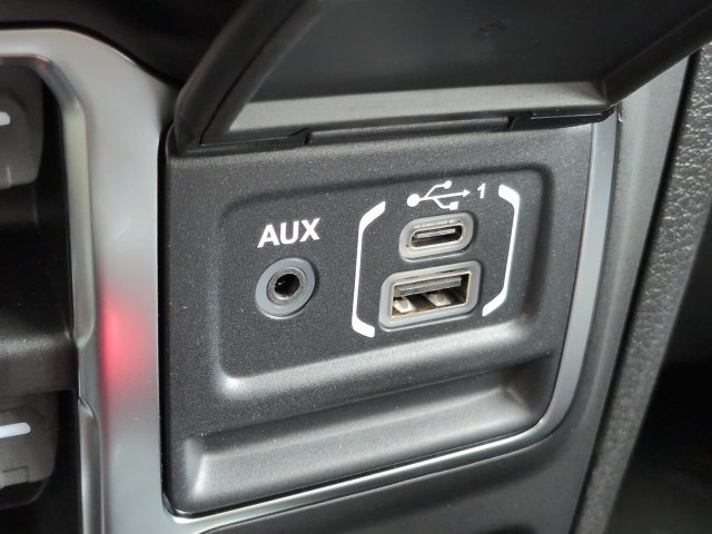 New 2027 Jeep Wrangler Unlimited Sahara AWD/4WD image 23