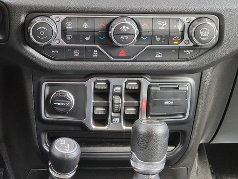 New 2026 Jeep Wrangler Unlimited Sport AWD/4WD image 30