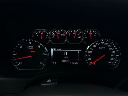 Used 2019 Chevrolet Tahoe LT AWD/4WD image 17