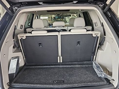 New 2026 Volkswagen Atlas SE FWD image 20