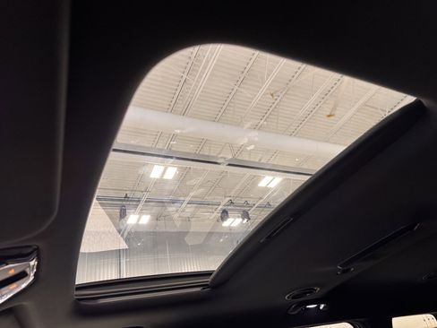 New 2027 Kia Telluride S image 19