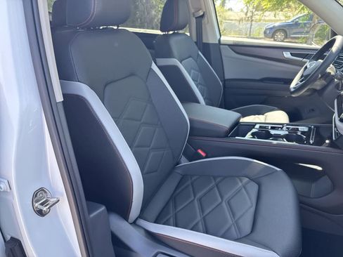 New 2026 Volkswagen Atlas Peak Edition AWD/4WD image 20