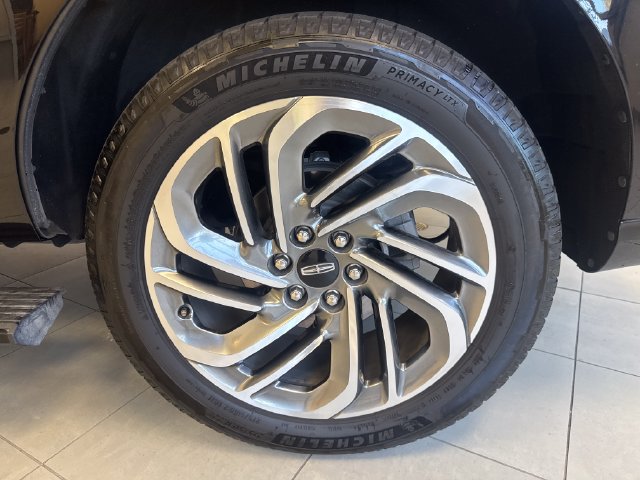 Used 2025 Lincoln Navigator Reserve AWD/4WD image 29