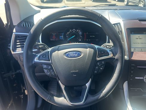 Certified 2018 Ford Edge Titanium w/ Ford Safe & Smart Package AWD/4WD image 18