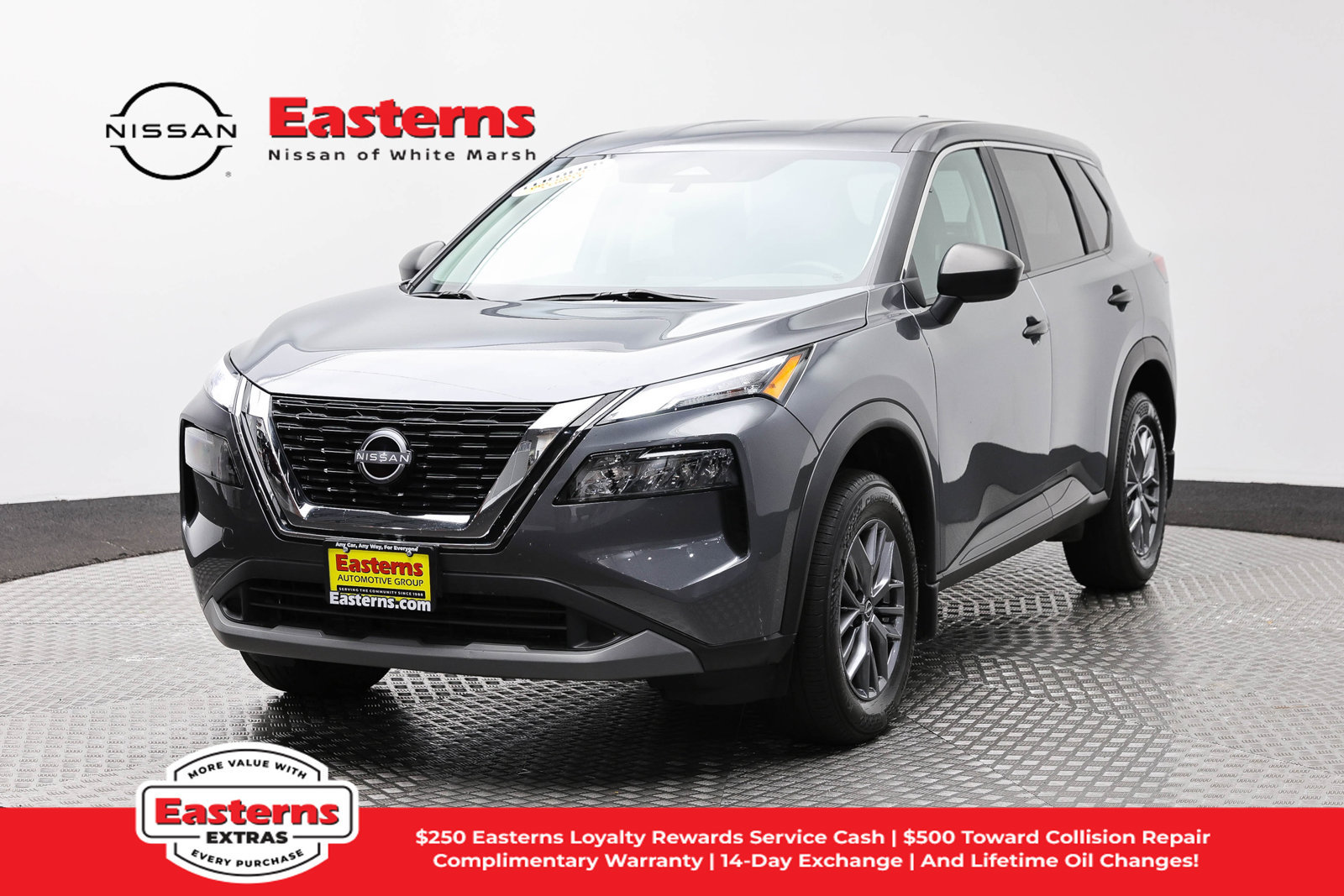 Used 2023 Nissan Rogue S AWD/4WD image 1