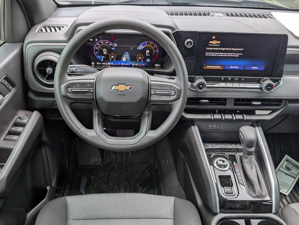 New 2026 Chevrolet Colorado W/T w/ Advanced Trailering Package AWD/4WD image 4