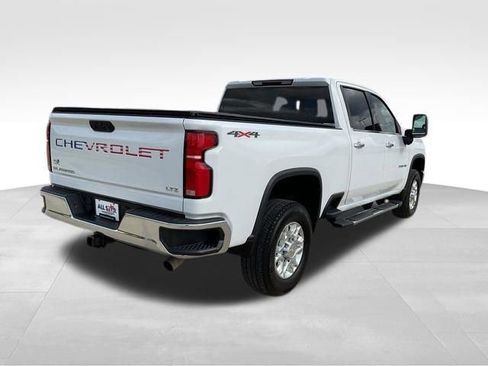 Used 2024 Chevrolet Silverado 2500 LTZ image 8