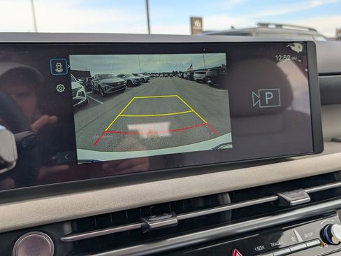 New 2026 Hyundai Tucson SEL FWD image 14