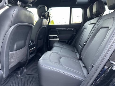 Certified 2024 Land Rover Defender 110 SE AWD/4WD image 13