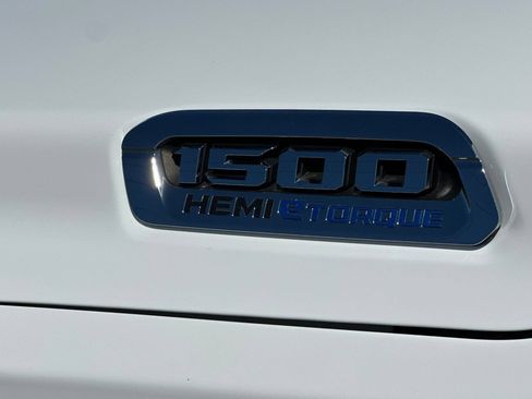 Used 2022 RAM 1500 Big Horn AWD/4WD image 31