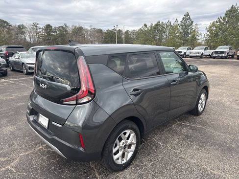 Used 2024 Kia Soul LX w/ Option Group 015 image 20