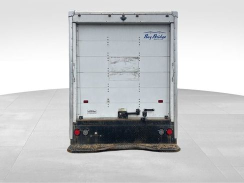 Used 2022 Chevrolet Express 3500 w/ Driver Convenience Package RWD image 4
