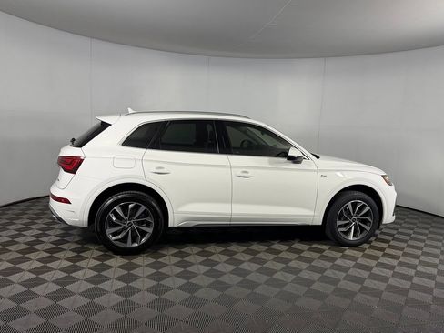 Used 2023 Audi Q5 2.0T Premium Plus w/ Premium Plus Package AWD/4WD image 7