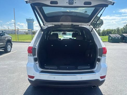 Used 2019 Jeep Grand Cherokee Limited w/ Luxury Group II AWD/4WD image 9