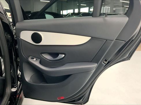 Certified 2022 Mercedes-Benz GLC 300 image 13