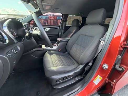 Used 2021 Chevrolet Blazer LT FWD image 11