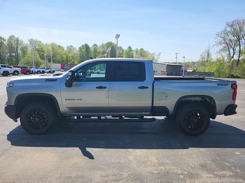 New 2026 Chevrolet Silverado 2500 LT w/ Trail Boss Package AWD/4WD image 13