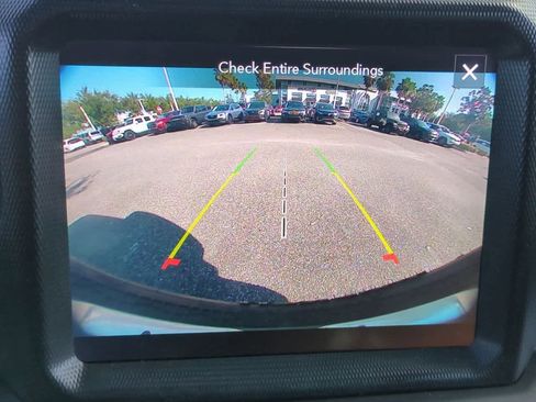 Used 2021 Jeep Wrangler Unlimited Sahara image 30