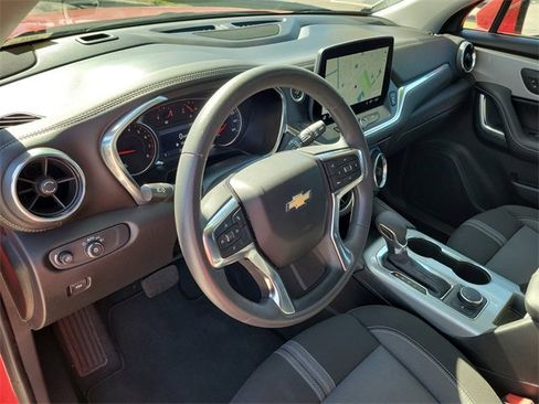 Certified 2025 Chevrolet Blazer LT image 15
