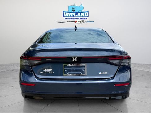 Certified 2025 Honda Accord Touring image 4