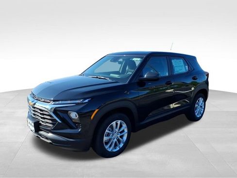 New 2026 Chevrolet TrailBlazer LS FWD image 4