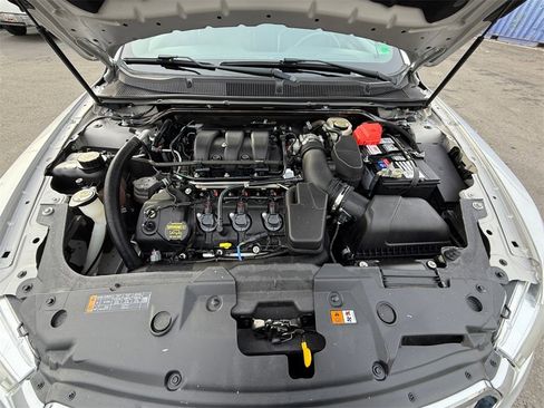Used 2014 Ford Taurus SEL w/ Equipment Group 201A image 24