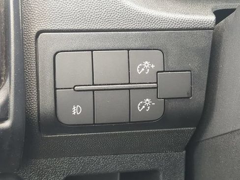 Used 2025 RAM ProMaster 2500 w/ Convenience Group FWD image 24