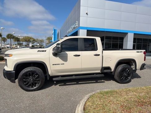 Used 2026 Chevrolet Silverado 2500 Custom w/ Custom Value Package image 5