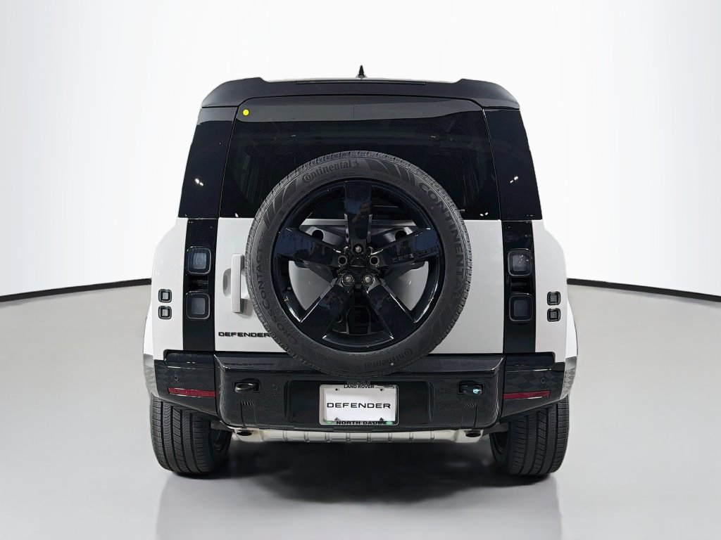 New 2026 Land Rover Defender 110 X-Dynamic SE AWD/4WD image 6