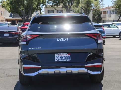 Certified 2023 Kia Sportage SX FWD image 9