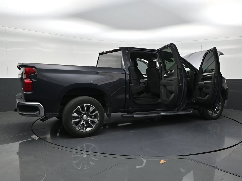 Used 2023 Chevrolet Silverado 1500 LT RWD image 28