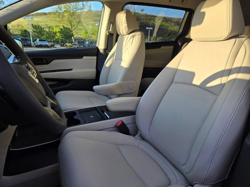 New 2026 Honda Odyssey EX-L image 19