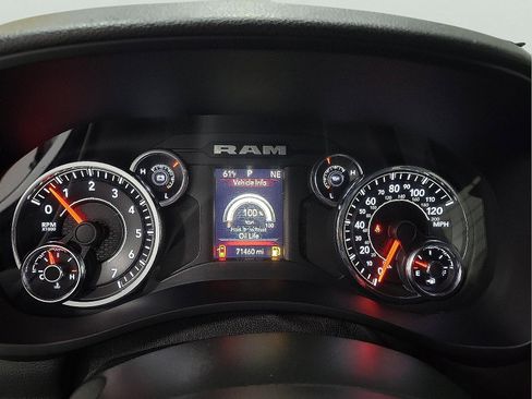 Used 2022 RAM 2500 Big Horn image 17