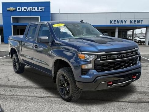 Used 2023 Chevrolet Silverado 1500 Custom Trail Boss w/ LPO, Dark Essentials Package AWD/4WD image 1