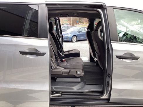 Used 2022 Honda Odyssey LX image 17