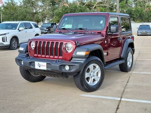 Used 2021 Jeep Wrangler Sport AWD/4WD image 28