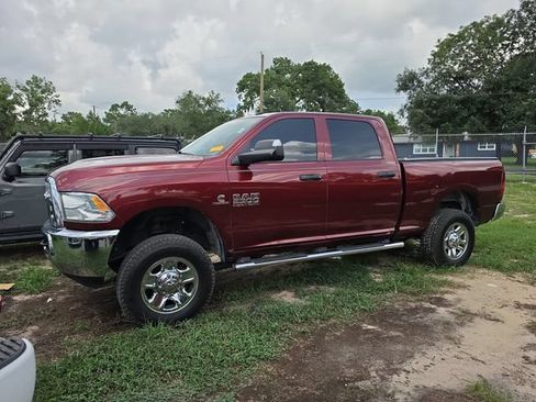 Used 2016 RAM 2500 Tradesman w/ Chrome Appearance Group AWD/4WD image 7
