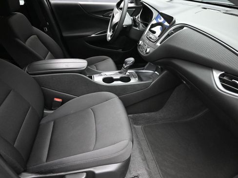 Used 2024 Chevrolet Malibu LT image 6