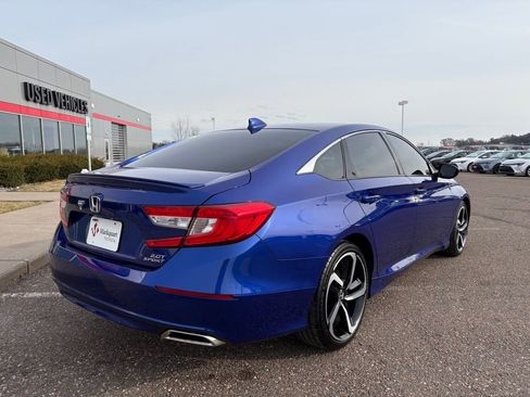 Used 2019 Honda Accord Sport image 6