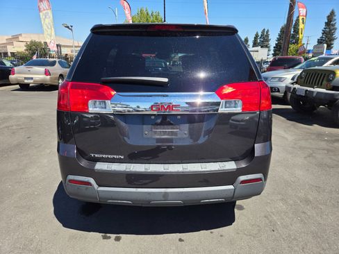 Used 2015 GMC Terrain SLE FWD image 3